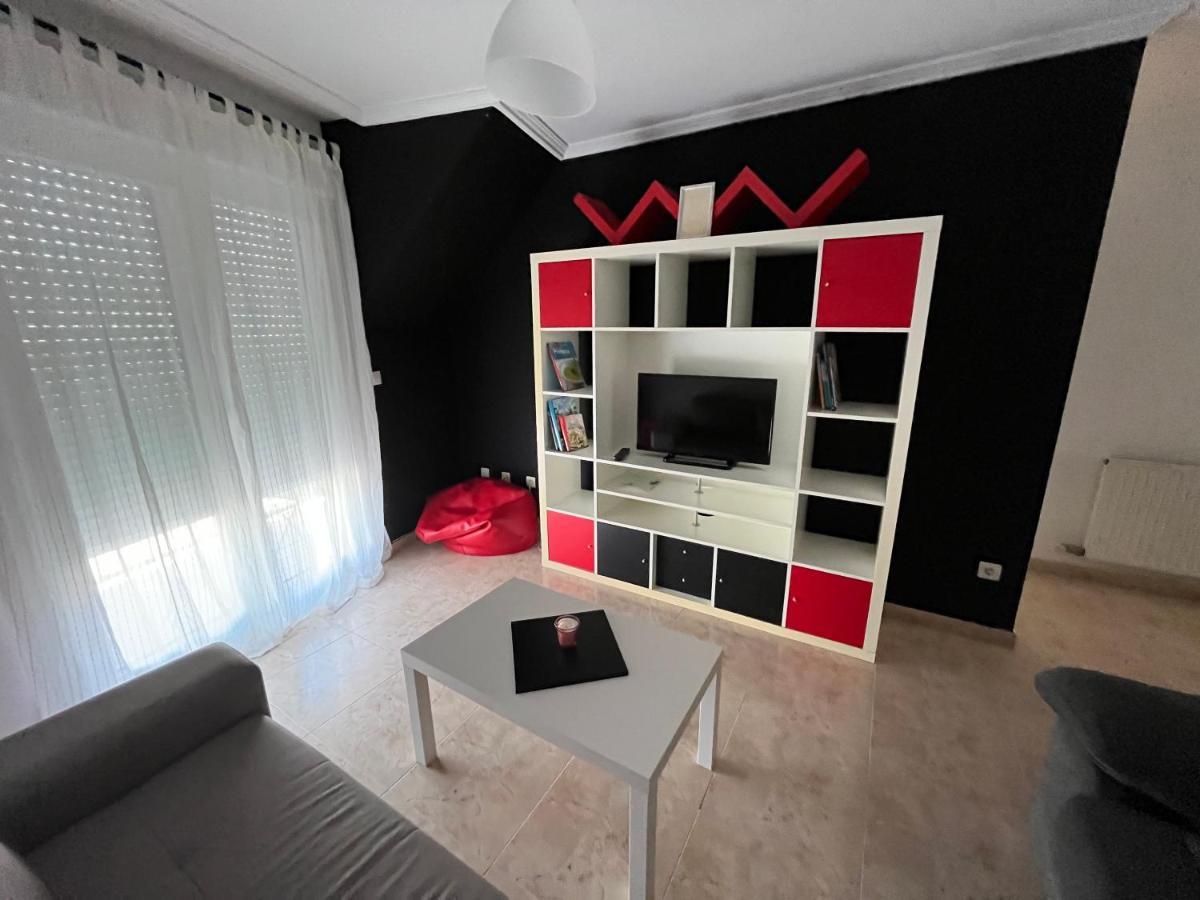 Apartamento Herreria Caldas De Reis Dış mekan fotoğraf