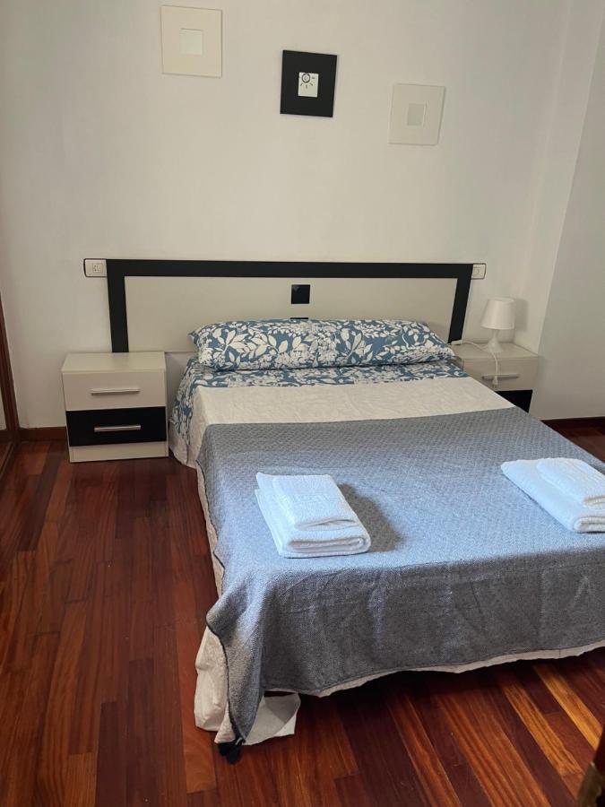 Apartamento Herreria Caldas De Reis Dış mekan fotoğraf